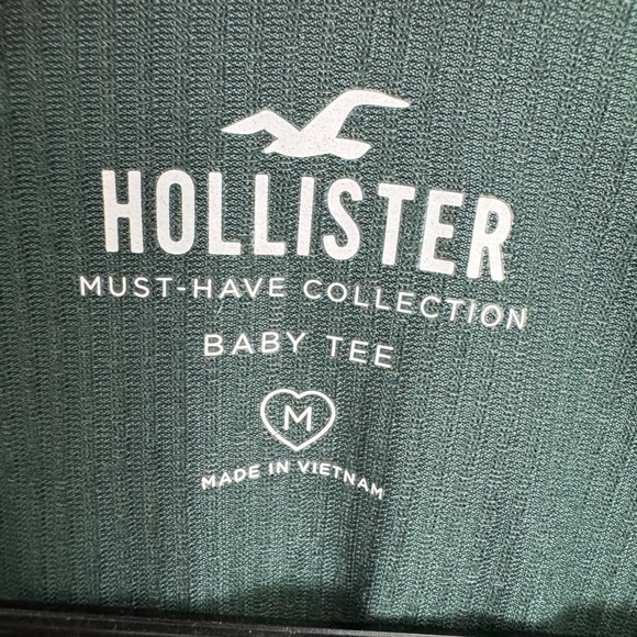Hollister Ribbed Baby Tee - Picture 3 of 5